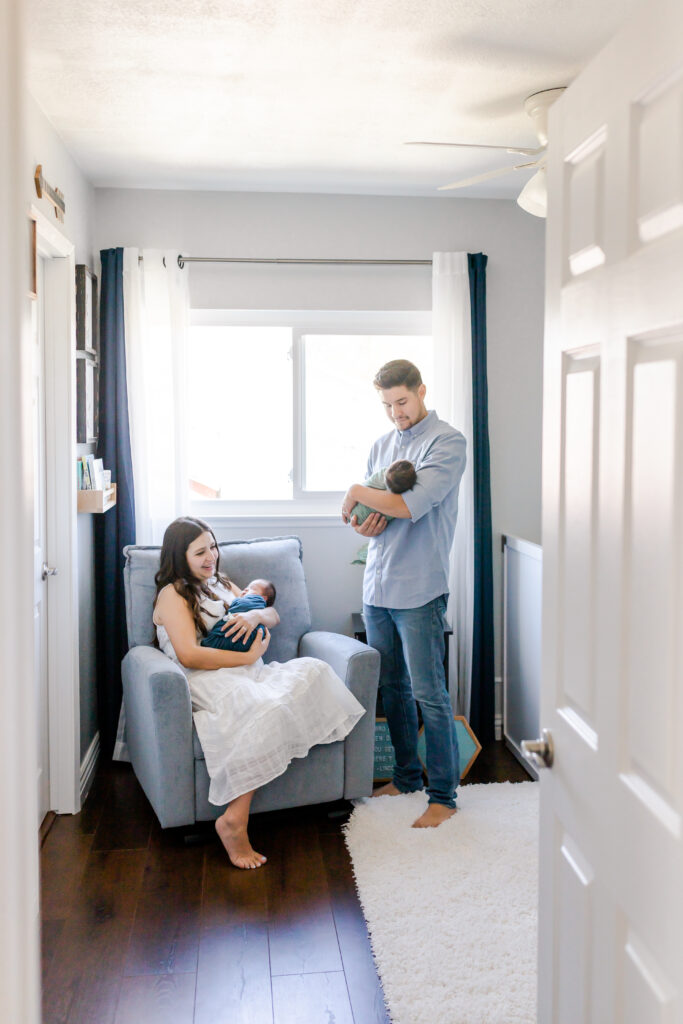 Being the parents to twins has come with its own learning curve. We had no idea what to expect or how to survive, so here I share what worked for us #twinparents #twinbabies #twins #twinmom #twindad #twinning #parents #parenting #twinpregnacy #twinbelly #fraternaltwins #fraternalboys 
